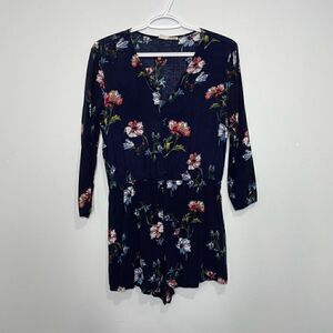 Elodie Romper Shorts Size M One Piece Pockets Blue Floral Lightweight Summer